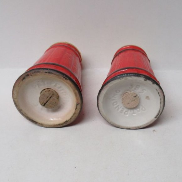 Regal China RED CHURN 3 3/4 Inch Salt and Pepper Shakers, Pair - Picture 4 of 4